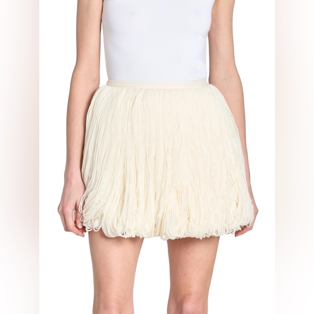 $2550 ALAÏA
Fringes Wool Miniskirt size 38/us6